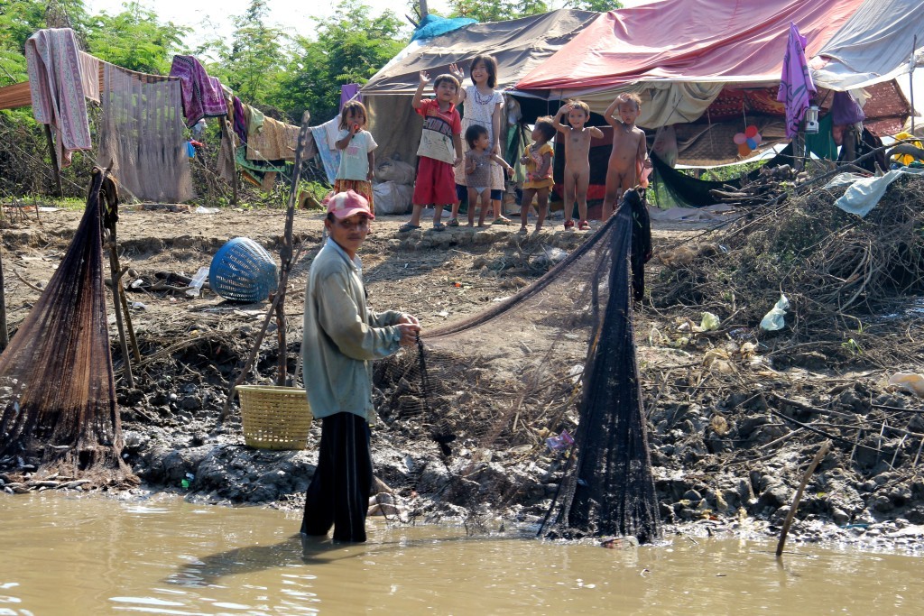 Fischerfamilie auf dem Mekong