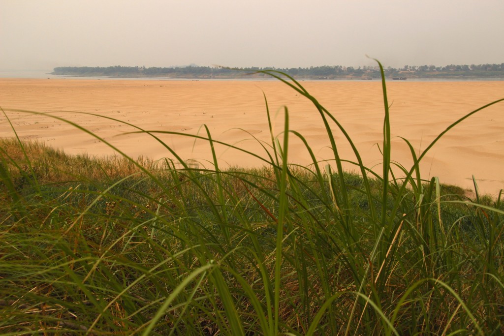 Fast wie am Meer - Sandstrand auf Koh Trong bei Kratie