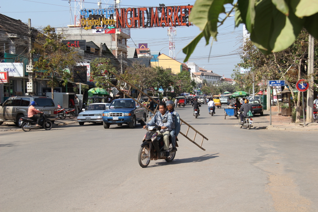 Night Market - Vekehr in Siem Reap