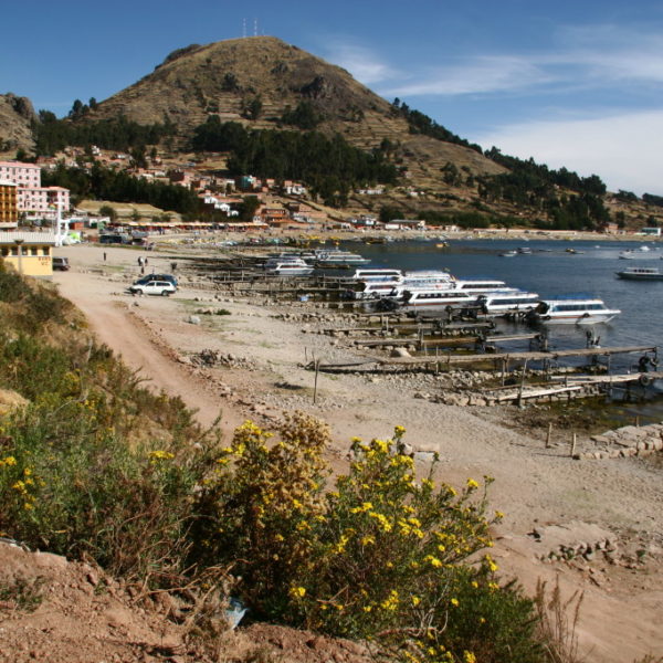 Hafen von Copacabana