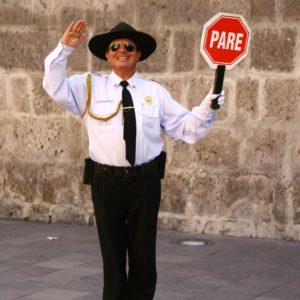 Pare - Lustiger Verkehrslotse in Arequipa