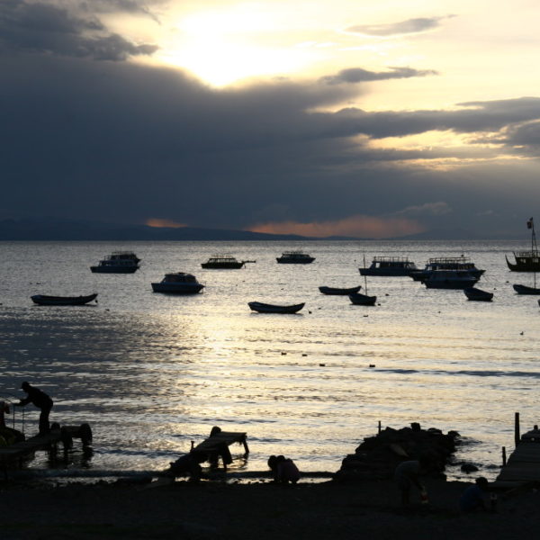 Sonnenuntergang in Copacabana am Titicaca-See