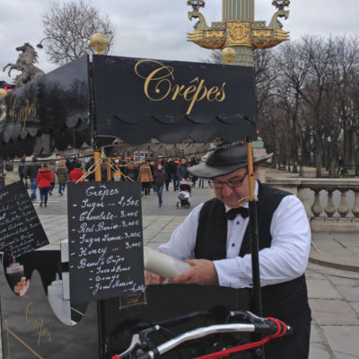 Crêpes-Stand auf der Place De La Concorde