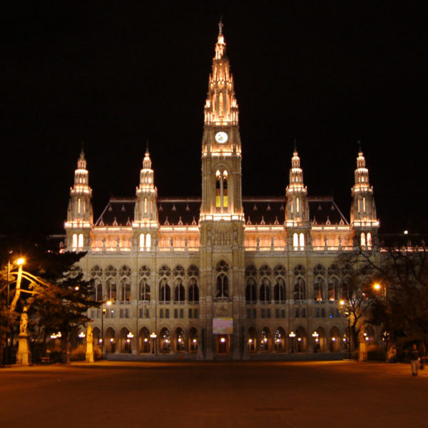 Rathaus Wien bei Nacht