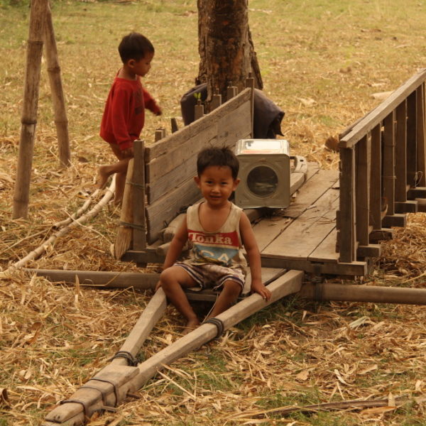 Kinder auf Koh Trong