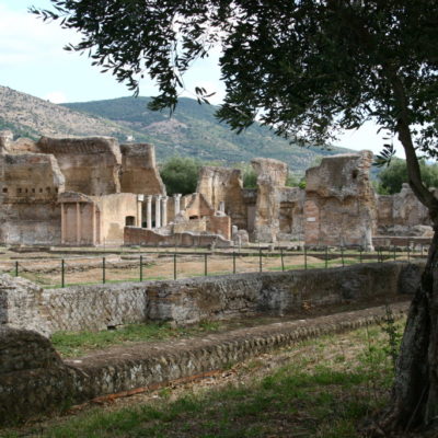 Villa Adriana - Piazza d'Oro