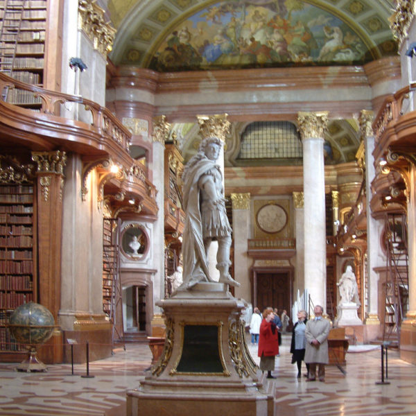 Große Halle der Nationalbibliothek