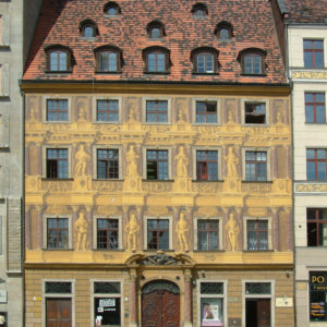 Rynek - Haus Zu den sieben Kurfürsten. Die Westseite des Großen Rings in Breslau wird auch die Sieben-Kurfürsten-Seite genannt.